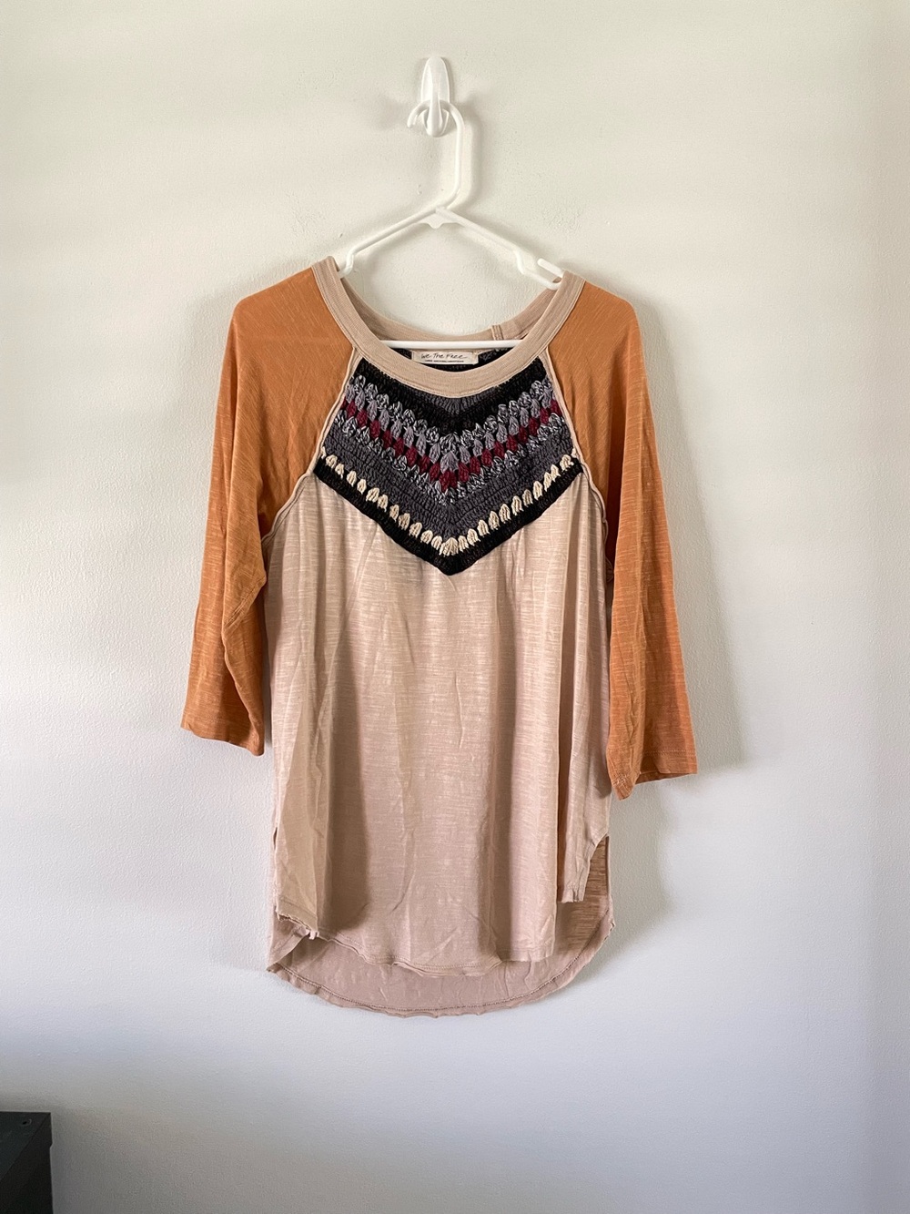 Free People Spring Bound Tee Crochet Bodice Top Shirt Boho 3/4 Sleeve Fall Color - Picture 2 of 8